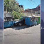 Parkon makinën në koshin e plehrave…