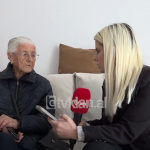 “Dua të vdes në shtëpinë time”, 86-vjeçarja e braktisur nga i biri kërkon të rikthehet në banesë