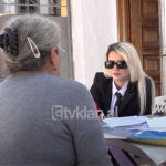Nënë e bijë mashtrojnë të moshuarën në Durrës, si organizojnë skema të shmangur detyrimin?!