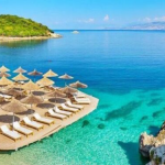 Revista argjentinase ‘Lagunas’: Riviera Shqiptare, destinacioni i pushimeve në 2024