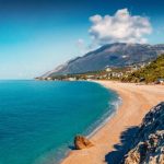 “Travel off Path”: Shqipëria mes tre destinacioneve verore në Evropë për t’u vizituar në 2024
