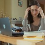 Stresi në punë ndikon edhe në shëndetin mendor