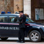 Tragjike! Vritet me thikë i mituri shqiptar në Itali, arrestohen dy autorët