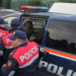 Dramë familjare në Tiranë/ I riu kanos burrin e motrës, i dërgon njerëz për ta rrahur
