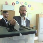 Celibashi u bën thirrje qytetarëve: Tre vjet burgim për ata që fotografojnë votën, qëndroni larg QV-ve, nëse s’keni punë