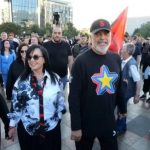 “Nëna Aneta e im atë u tërhoqën nga varri”, Rama: Ma bëni hallall! Kam vetëm një opozitë që nuk e mund dot, Lindën!