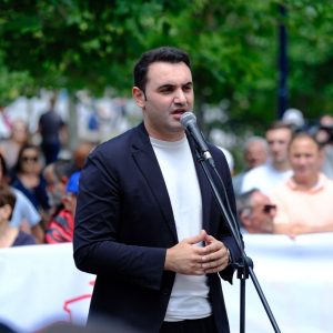 “Në Shqipëri kanë vdekur institucionet”, Këlliçi: Ne nuk do të tërhiqemi nga kjo betejë!