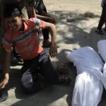 Ushtarët izraelitë ‘urdhërohen’ të qëllojnë palestinezët në vendet e ndihmës në Gaza