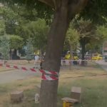 Loja me domino përfundon në konflikt në Durrës, plagosje me thikë mes të moshuarve