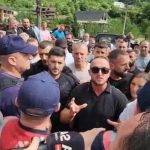 Tensione në Theth, banorët nuk lejojnë policinë e IKMT të hyjnë në fshat