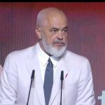 Rama dekoron zjarrfikësit: Së shpejti do kemi një flotë avionësh për zjarret