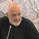 Rama: Kush humbi shtëpinë nga zjarret, do ua ndërtojmë falas