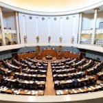 Deputeti finlandez kryen vetëvrasje brenda ambienteve të Parlamentit