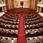 Nga Topalli te Tom Doshi, cilat janë 10 figurat politike që rikthehen në parlament
