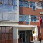 Abuzoi me vajzën e bashkëjetueses, lihet në burg i riu: Ndodhi me pëlqimin e saj