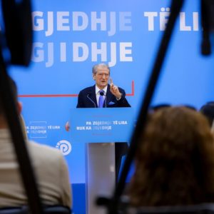 Berisha: Do bëjmë padi në SPAK për “Aruba-n”, Rama të japë dorëheqjen