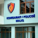 Pas divorcit ‘rrëmben’ fëmijët e mitur dhe s’ia kthen më ish-gruas, 35-vjeçari merret nën akuzë
