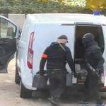 Të maskuar si policë futen në punishten e arit, tjetër grabitje në Francë