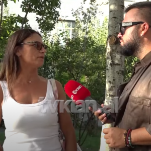 “Mbi 5 ore në ditë” qytetarët të varur nga smartphone, ja çfarë shohin më shumë!