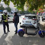Protestë kundër bllokimit të monopatinave: Cenim i pronës private