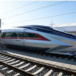 Treni më i shpejtë në botë CR450 thyen rekordin e vet në një provë në Kinë