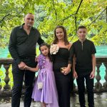 Gruaja dëshmi publike: Si ma vrau burrin në sy të fëmijëve vetëm se vajza i preku kalin në kalanë e beratit