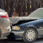 E dehur në timon, përplasi dy makina të parkuara, arrestohet 43-vjeçarja në Tiranë