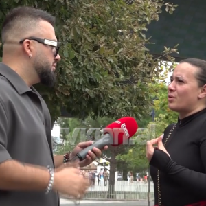 “Edhe 100 mijë lekë prapë e paguajnë” çmimet e parkimit super të shtrenjta, ja si reagojnë qytetarët