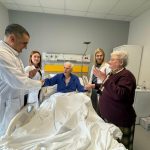 99 vjeçari në Fier i nënshtrohet ndërhyrjes së arteries, ia del me sukses dhe çohet në këmbë