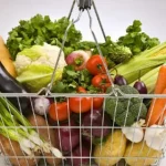 Inflacioni i nëntorit 2.1%, por qiratë dhe ushqimet bëhen më të shtrenjta. Rriten qumështi, djathi dhe veza