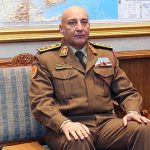 Luftoi Gadafin e riorganizoi ushtrinë, kush është gjenerali libian i vrarë në Ankara