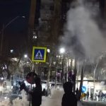 Arrestimi i të miturit në protestën e PD, policia: Gjuante me gurë, u lirua sapo erdhën prindërit