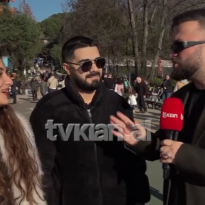 “Prit të pyes ChatGpt” shokon qytetarja: Infermierja në spital priste pergjigje nga AI