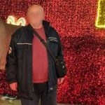 Tentoi t’i përdhunonte të bijën, dëshmia e nënës: E gjeta të zhveshur sipër vajzës! Ajo bërtiste, e godita Markun me tigan!