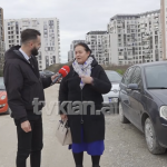 “Vijmë nga fshati, po s’është si këtu”, hedhin dyshekë dhe mbeturina në mes të Tiranës, denoncimi!