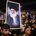 Mediat iraniane: Udhëheqësi Suprem i Iranit, Khamenei u vra në zyrë e tij, shpallen 40 ditë zie