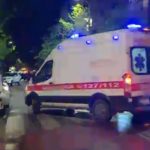 Vjehrri dhunon dhëndrin në Durrës, e goditi në kokë me sende të forta! Të dy në spital