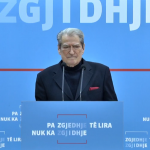 “Kërkon qiqra në hell”, Berisha komenton kërkesën e Spiropalit për diskutime të hapura