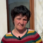 I vdiq foshnja dy muajshe, nëna nga Korça: Fajin e kanë doktorët e Tiranës