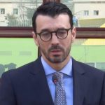 Ministri Karakaçi: Tenderi për ndërtimin e Porto Romanos është anuluar