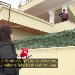 “Zhduku, se do te vras” i merr vesh gruaja borxhin qe i ka denoncueses, kercenon gazetaren!