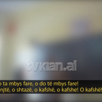 Skandal në klasë: Mësuesja godet dhe fyen fëmijët, kapet nga ‘Stop