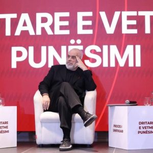 Rama: Rritje pensionesh çdo vit, do të 5-fishohen deri më 2030! Larguam punonjësit e shtetit nga kthetrat e politikës