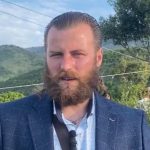 Vrasja e çftit të bashkëshortëve në Balldren, shpallen në kërkim tre autorët e dyshuar, ja motivi i ngjarjes