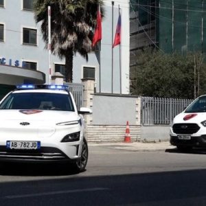 Tragjedi në Durrës, 17-vjeçari ndërron jetë gjatë orës së fiskulturës