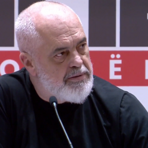 Rama: PS ka nisur punën për zgjedhjet e ardhshme, opozita nëpër kafe