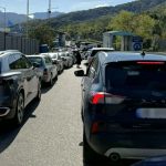 Fluks në doganën e Kakavijës, 3 km radha e pritjes së automjeteve në tokën greke