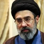 Gazeta britanike: Mojtaba Khamenei i shtruar në spital në gjendje kritike
