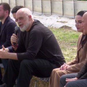 Rama me Ballukun në Lushnjë: Sot nuk është paraja fokusi, por mënyra si të sigurojmë atë për të ecur përpara