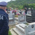 Policia zbardh ngjarjen e pazakontë në Lushnje: 36-vjeçari gërmoi varrin, ishte me probleme…